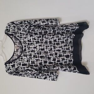 Roz & ALI Top Womens LP Black White Siver Geometric Blouse Sheer Asymmetric Hem